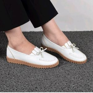 کفش طبی داروخانه ای زنانه زیره پیو نرم سبک دور دوز همراه کفی طبی