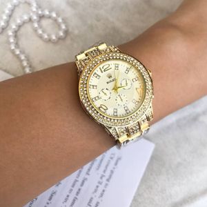 قیمت ارزان ست ساعت رولکس نگین‌دار طلایی + انگشتر ست