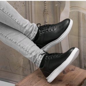 فروش اینترنتی کفش اسپرت مردانه مدل آریسا رنگ مشکی زیره سفید