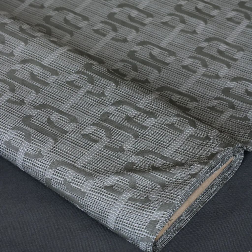 مشخصات پارچه ژاکارد دبل فیس