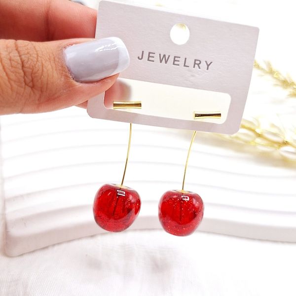 گوشواره پینترستی گیلاسی