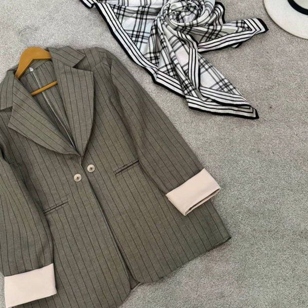 مانتو کتی نورماه