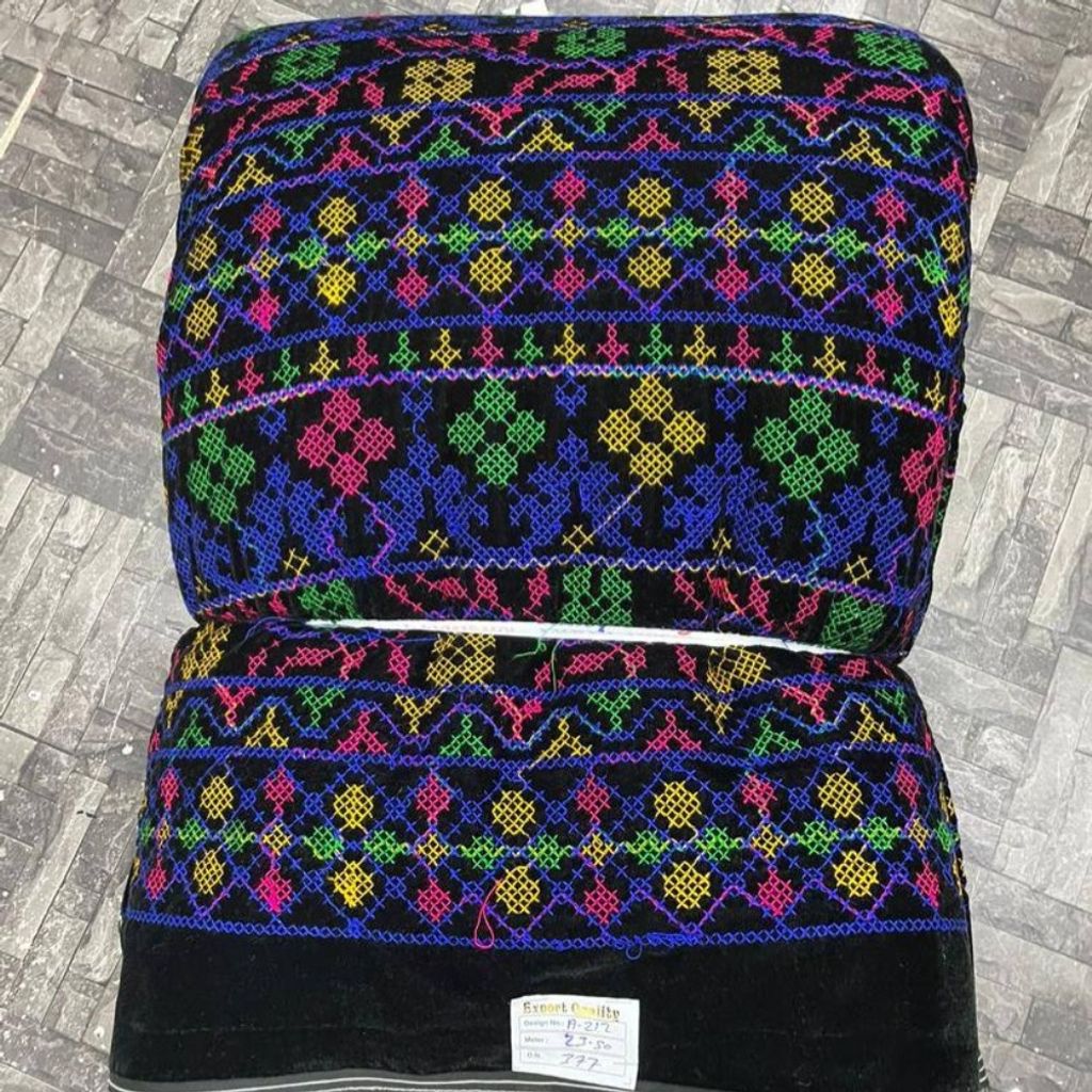 مشخصات مخمل سوزندوزی A212