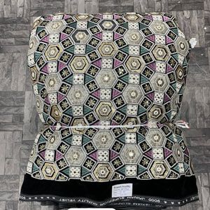 مخمل سوزندوزی K136