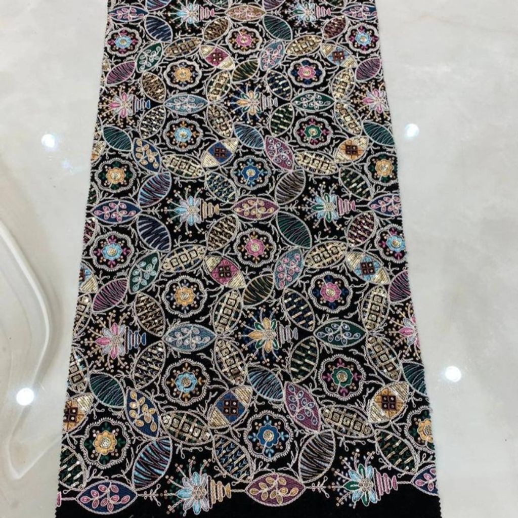 خرید اینترنتی مخمل سوزندوزی S664