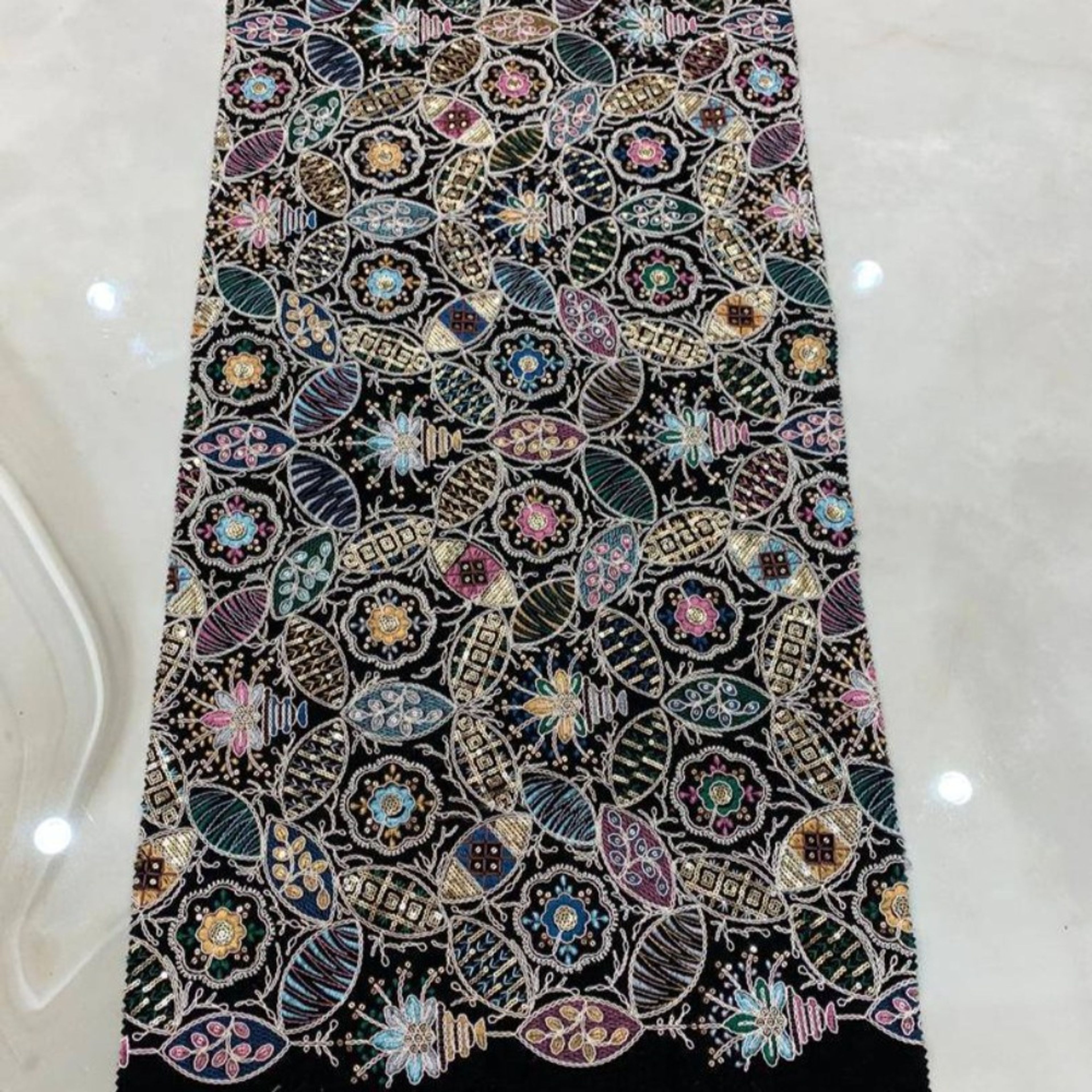 خرید اینترنتی مخمل سوزندوزی S664
