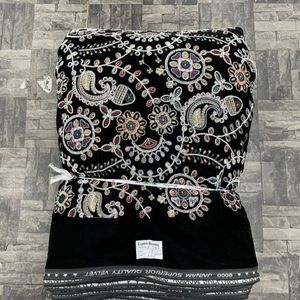 مخمل سوزندوزی B583