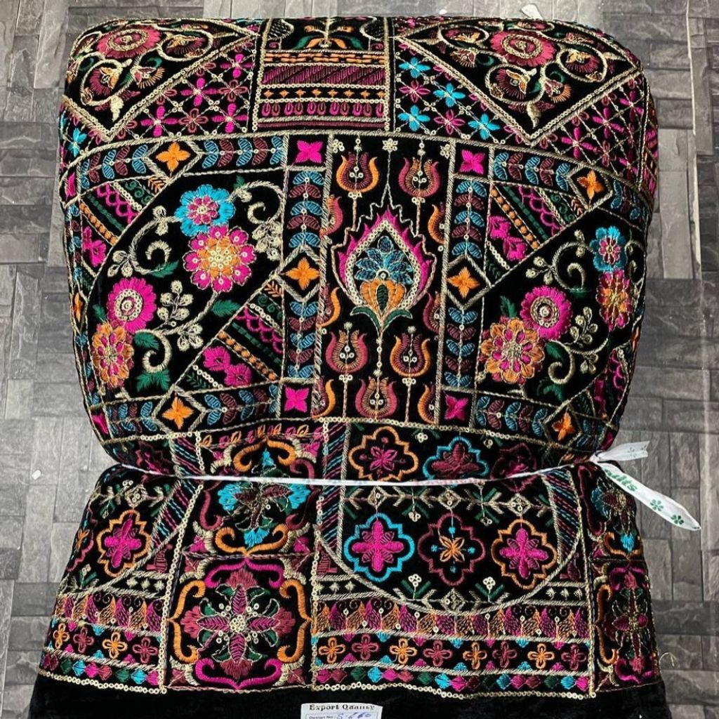 فروش اینترنتی مخمل سوزندوزی S660