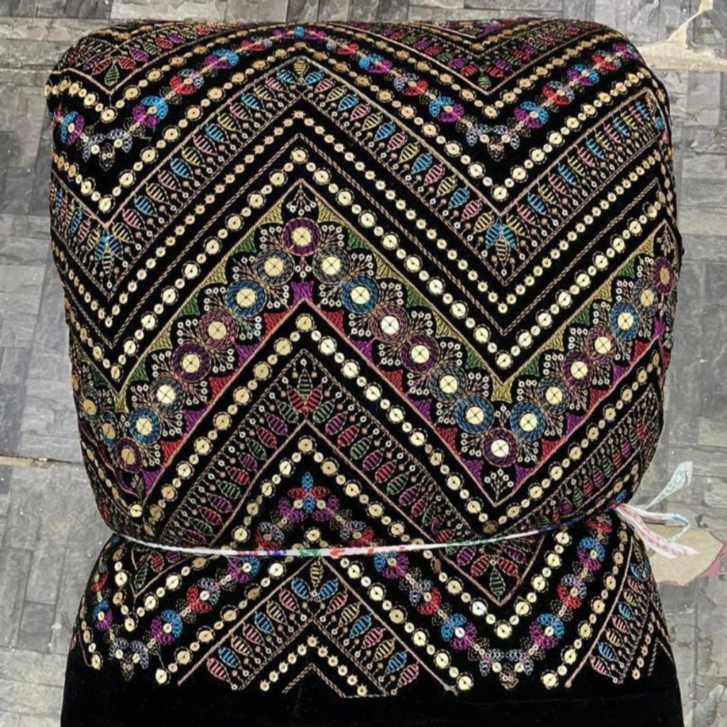 خرید اینترنتی مخمل سوزندوزی M2437