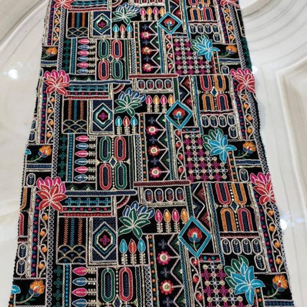 مخمل سوزندوزی J3767