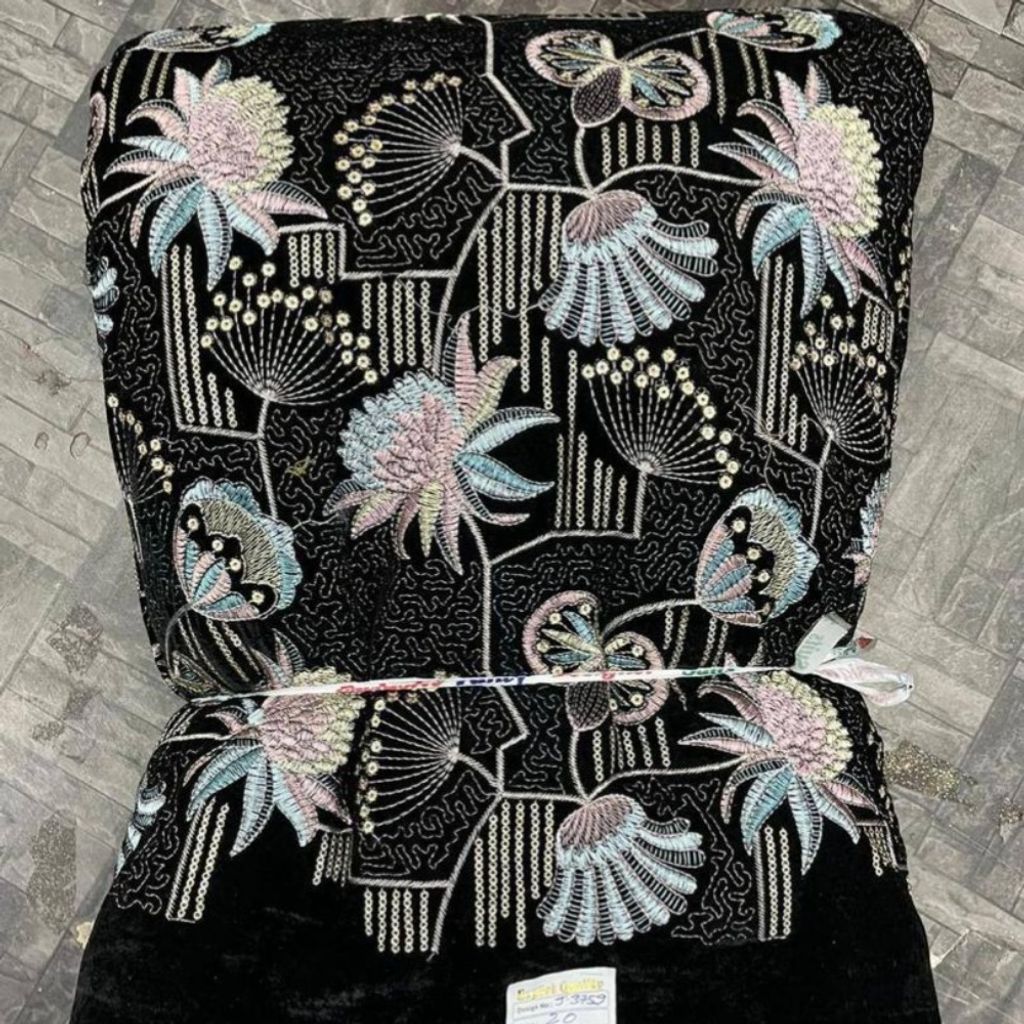 قیمت ارزان مخمل سوزندوزی J3759