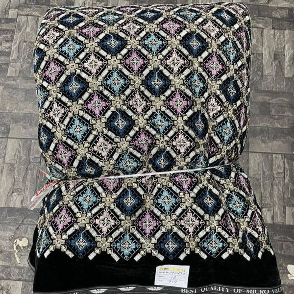 مخمل سوزندوزی M2438