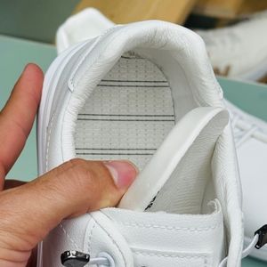 خرید اینترنتی قیمت ونس بزرگسال برند Kshoes کد 4051603