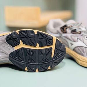 خرید اینترنتی قیمت کتونی رانینگ میزانو MIZUNO Halo Mix کد 4051604