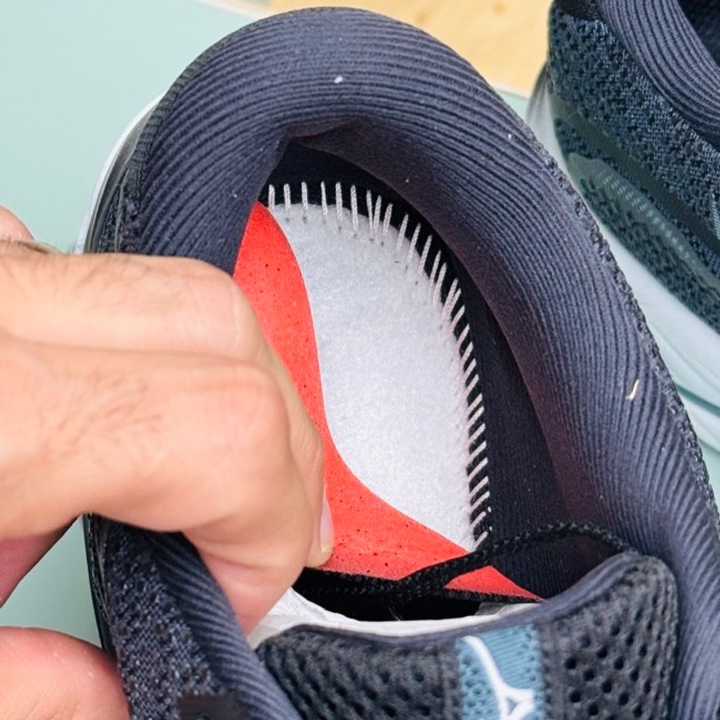 خرید اینترنتی قیمت کتونی رانینگ میزانو آسترو پلاس MIZUNO Wave rider کد 4051801