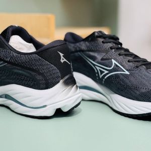 قیمت کتونی رانینگ میزانو آسترو پلاس MIZUNO Wave rider کد 4051801