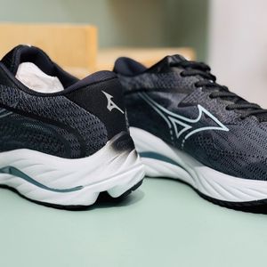خرید اینترنتی قیمت کتونی رانینگ میزانو آسترو پلاس MIZUNO Wave rider کد 4051801