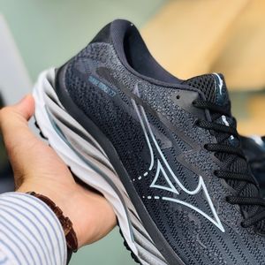 خرید اینترنتی قیمت کتونی رانینگ میزانو آسترو پلاس MIZUNO Wave rider کد 4051801