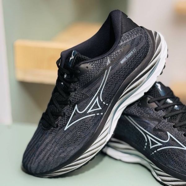 کتونی رانینگ میزانو آسترو پلاس MIZUNO Wave rider کد 4051801