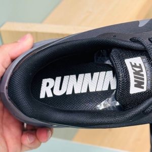 خرید آنلاین کتونی Running نایک گاید 10 Nike Guide کد 4051802