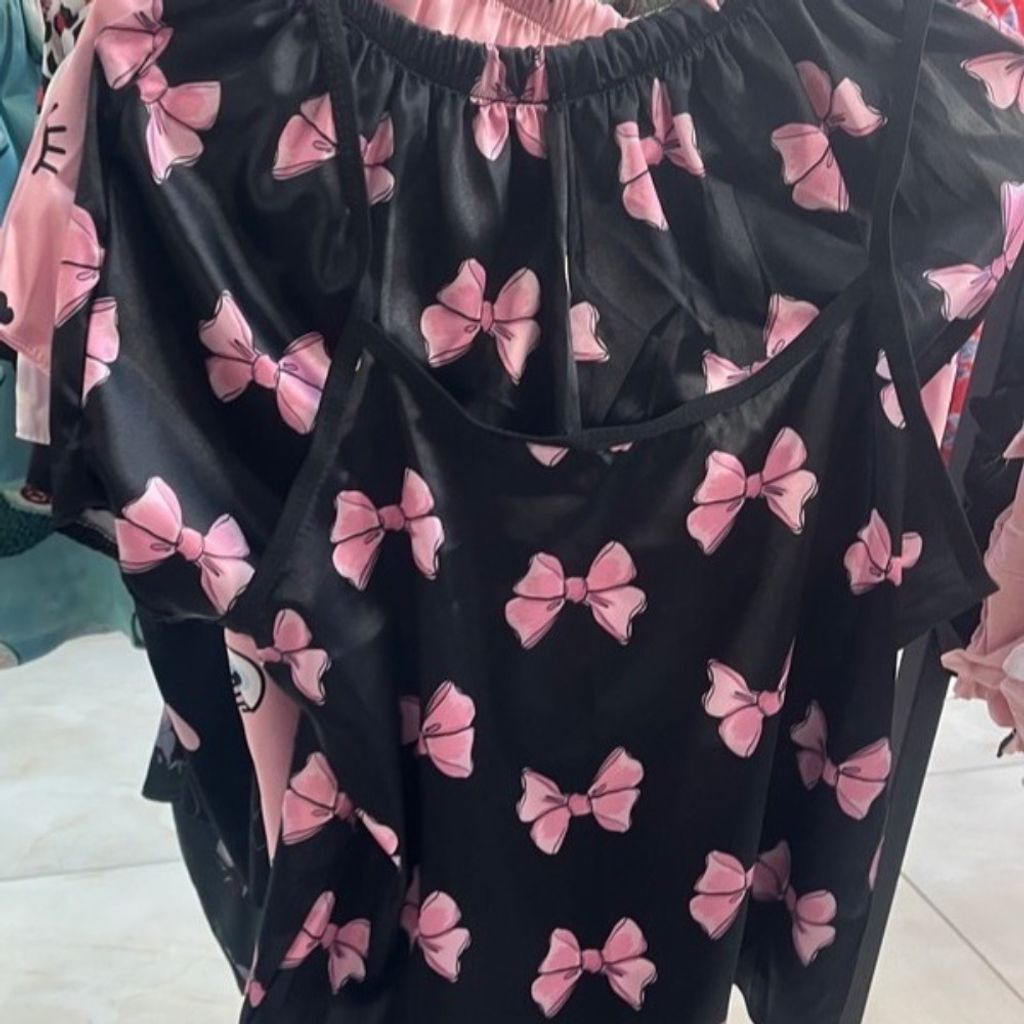 قیمت ست تاپ و شلوارک ساتن دایناسور