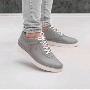 فروش اینترنتی کفش کتونی مردانه مدل فروزان رنگ طوسی