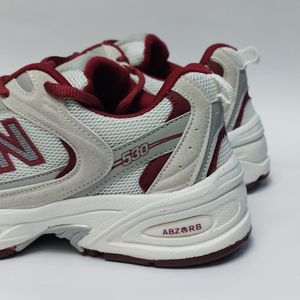 فروش اینترنتی کتونی نیوبالانس 530 وارداتی خارجی با کیفیت