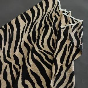 خرید اینترنتی قیمت پارچه ژاکارد ( پلیسه ای )