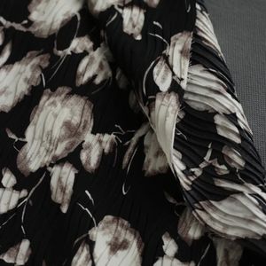 قیمت ارزان پارچه ژاکارد ( پلیسه ای )