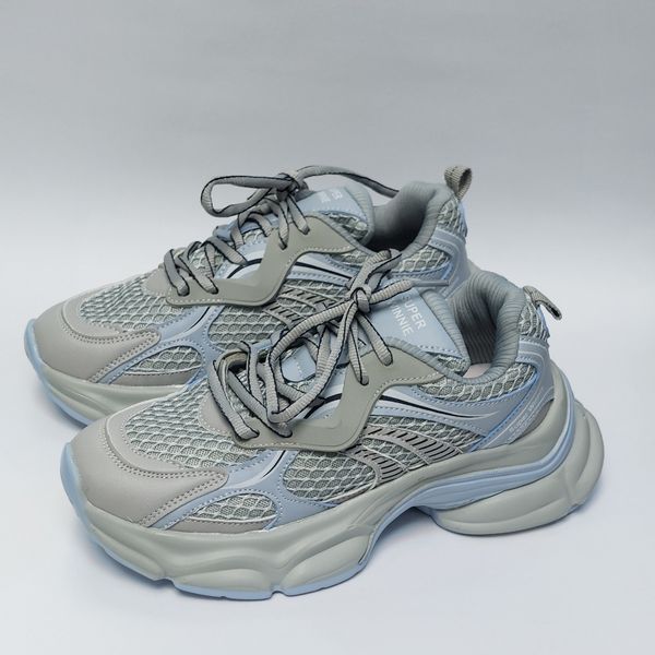 کتونی سوپر وینی با کیفیت super winnie