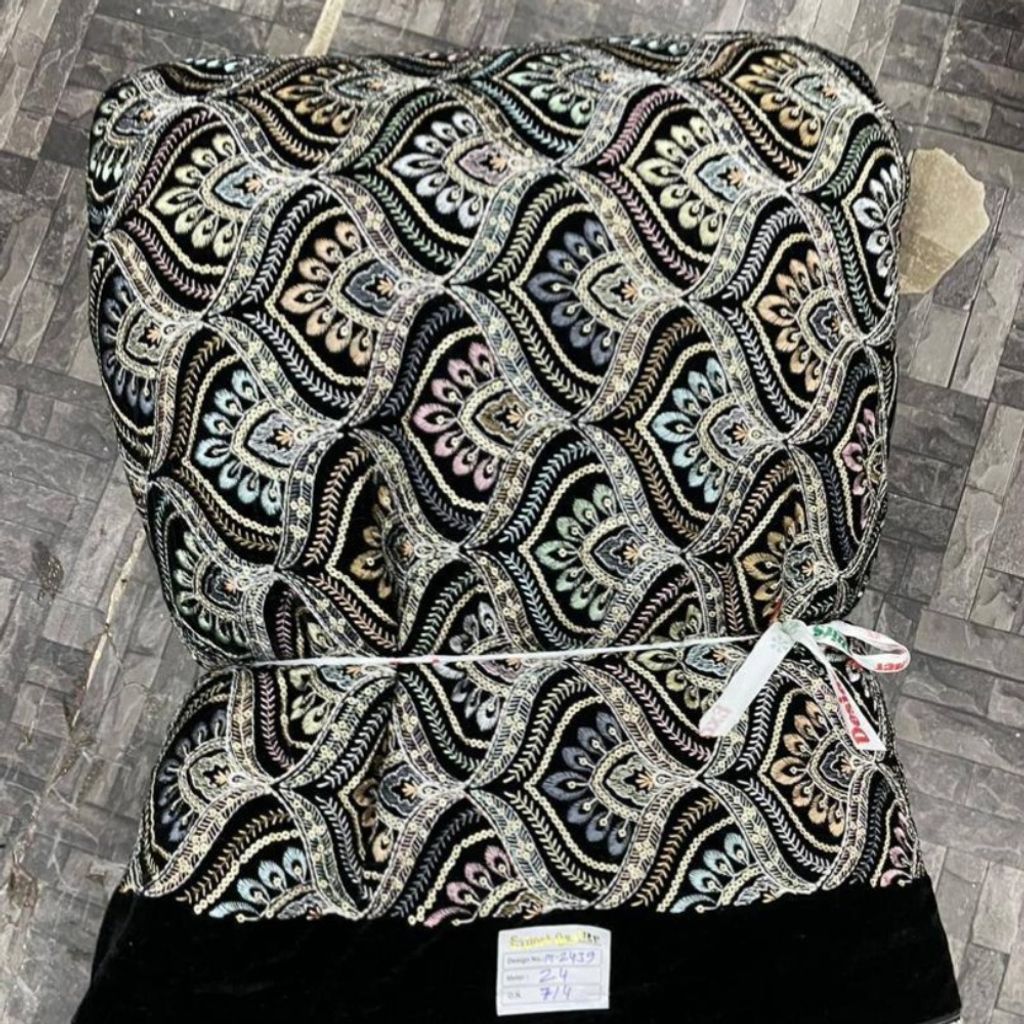 قیمت ارزان مخمل سوزندوزی M2439