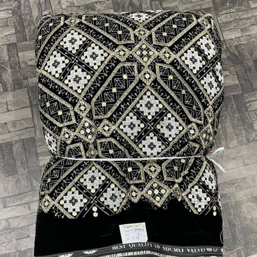 خرید آنلاین مخمل سوزندوزی J3756