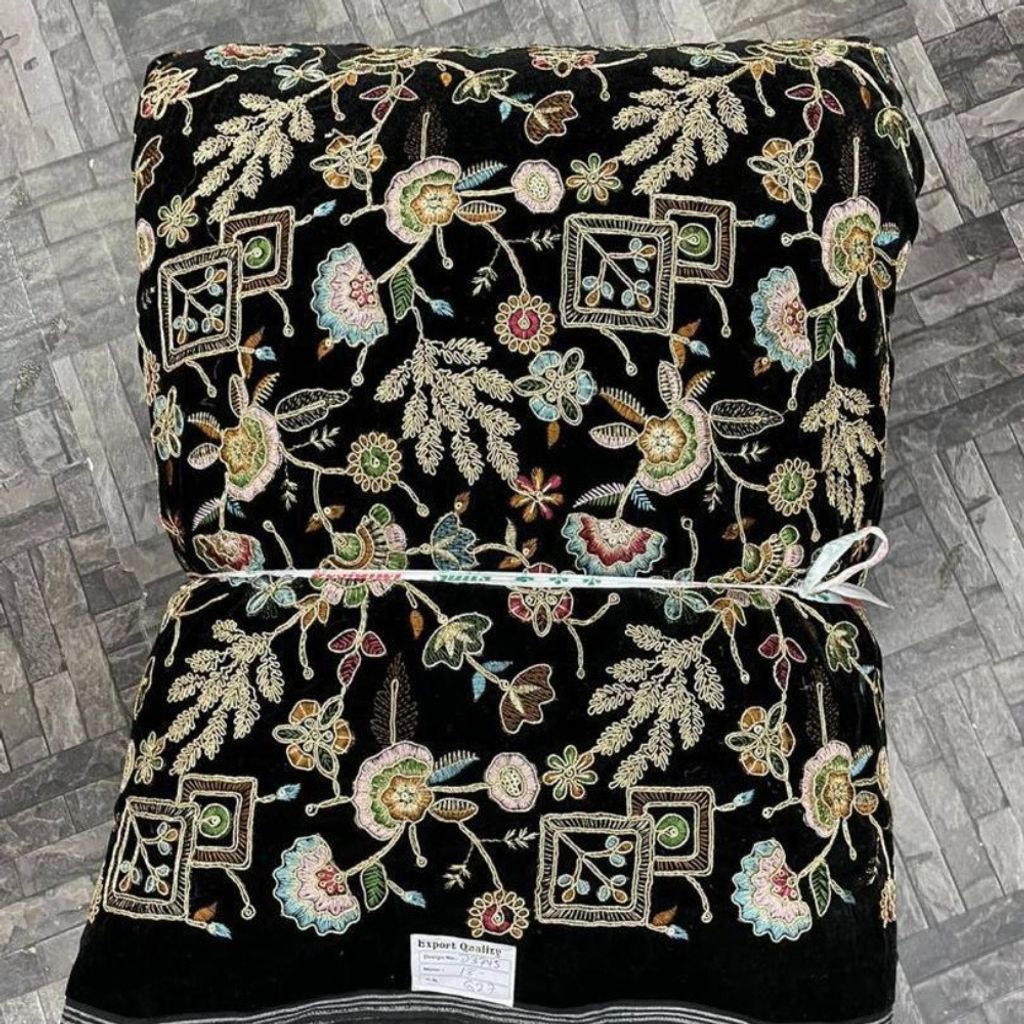 مشخصات مخمل سوزندوزی J3745