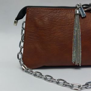 مشخصات کیف چرمی زنانه دسته ماهی وارداتی با کیفیت بالا