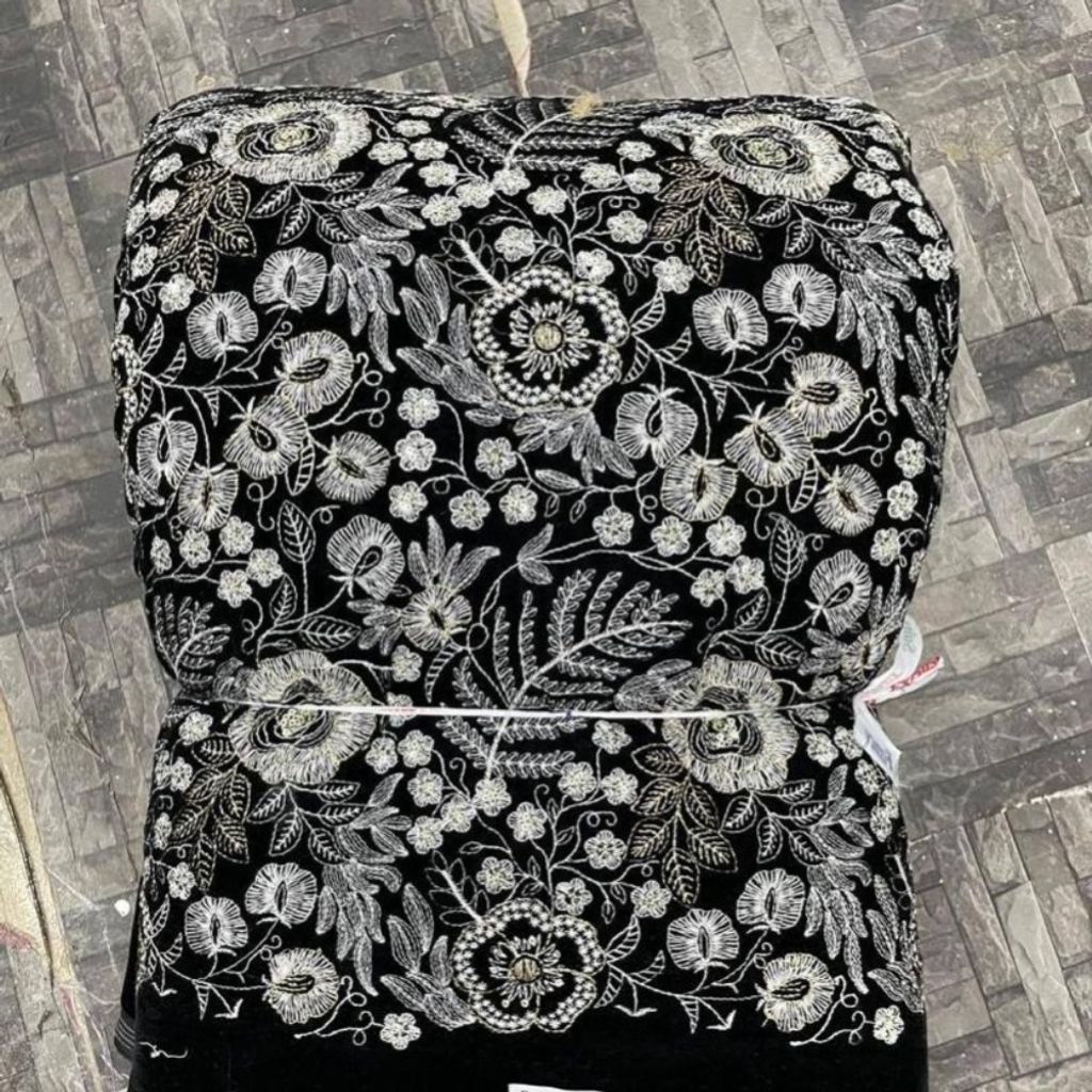 خرید اینترنتی مخمل سوزندوزی G431