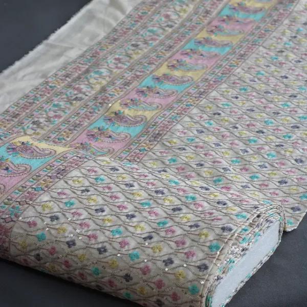 پارچه لینن سوزن‌دوزی