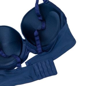 سوتین اسفنجی نیم جک کد 0857 ماهی