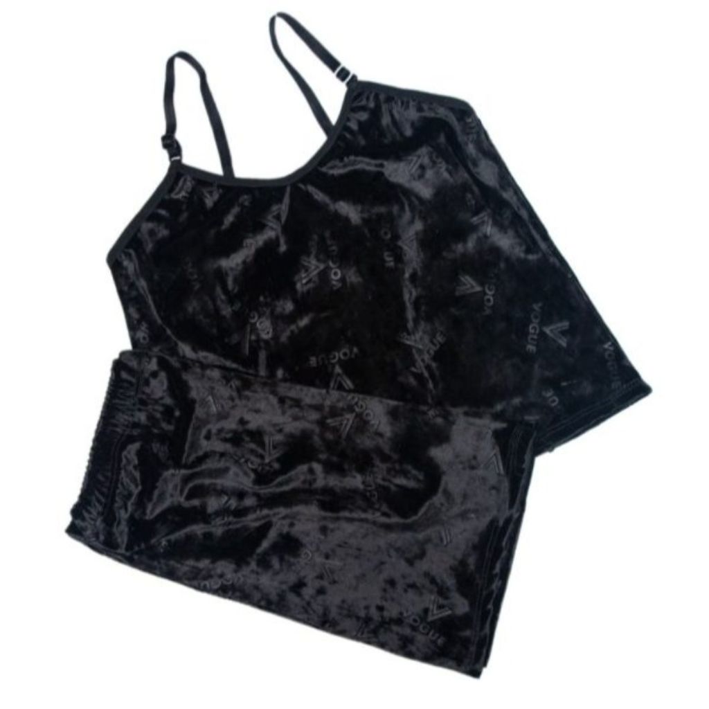 مشخصات ست نیم تنه و شورتک مخمل کد 01992 ماهی