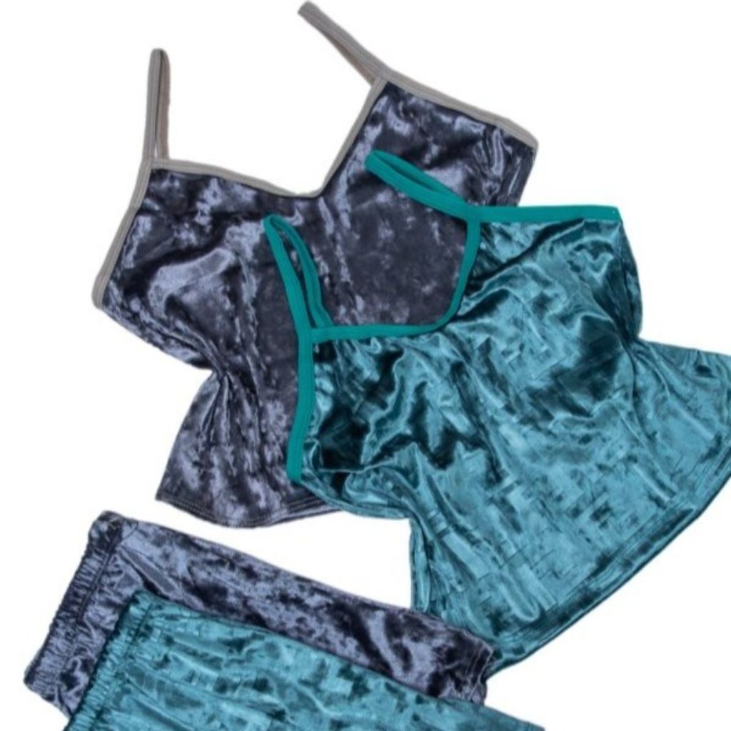 فروش اینترنتی ست نیم تنه و شورتک مخمل کد 01992 ماهی