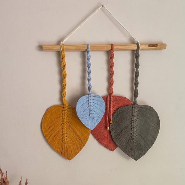 دیوارکوب برگ‌مکرومه بافی طرح مرجان