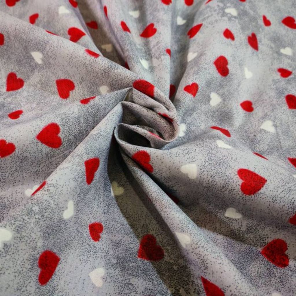 مشخصات پارچه ملحفه مدل پتینه طرح قلب قرمز  عرض 2 متر