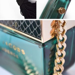 خرید اینترنتی عطر ادکلن مارک جاکوبز دکادنس-Marc Jacobs Decadence مناسب فصول سرد سال مانن