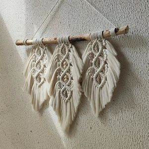 قیمت دیوارکوب برگ بوهو مکرومه بافی با مهره چوبی