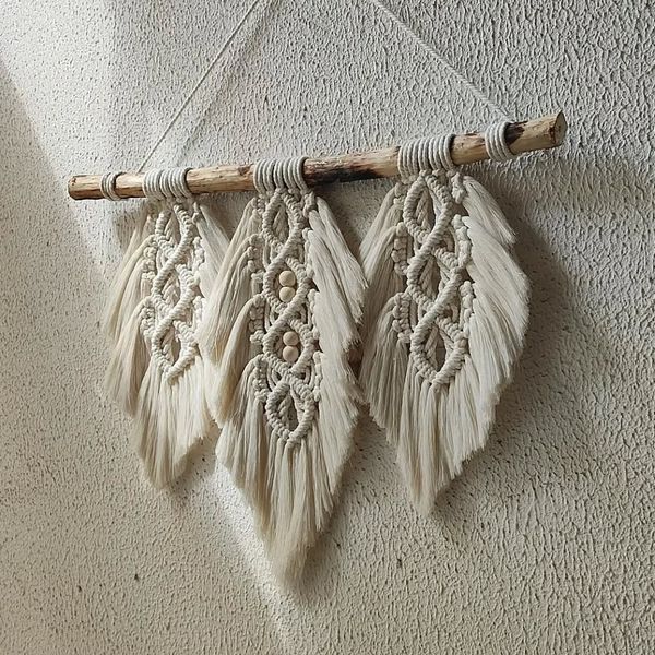 دیوارکوب برگ بوهو مکرومه بافی با مهره چوبی