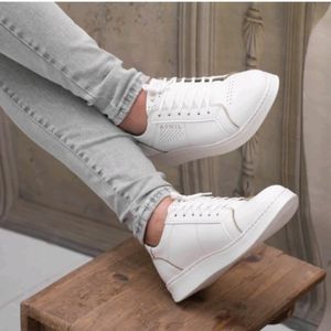 فروش اینترنتی کفش اسپرت مردانه مدل آراس رنگ سفید