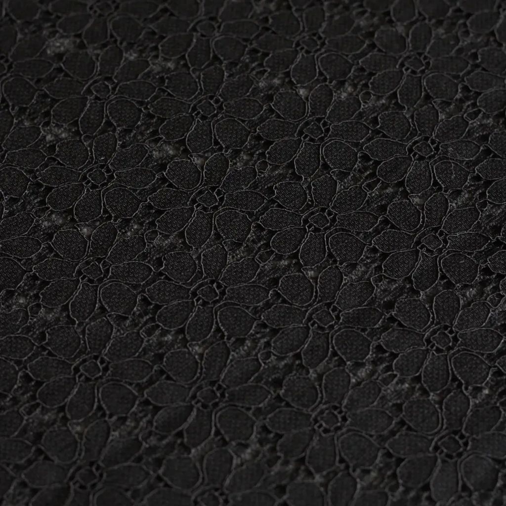 مشخصات پارچه دانتل فرانسه