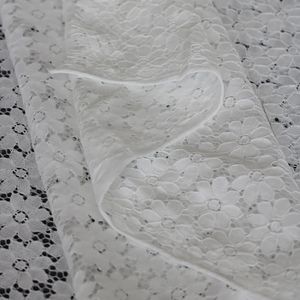 خرید اینترنتی پارچه دانتل فرانسه