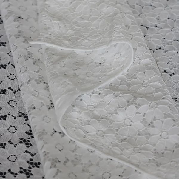 پارچه دانتل فرانسه