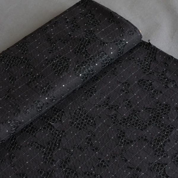 پارچه دانتل قلاب بافی