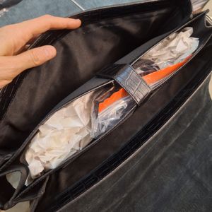 خرید انلاین کیف اداری تمام چرم گاوی مدل ایتالیایی(پرادا)